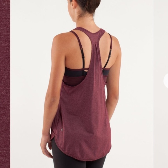 Lululemon Yoga Tank in Bordeaux - Picture 3 of 5